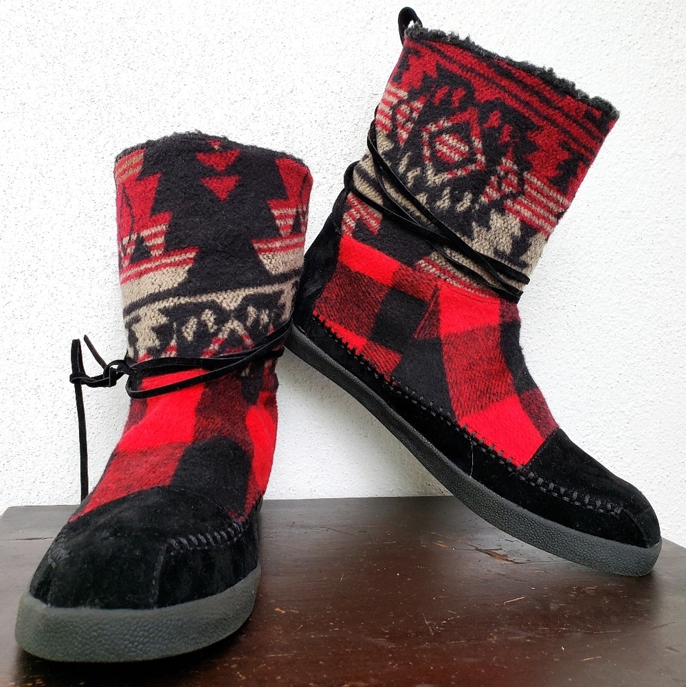Steve Madden "Madden Girl" Aztec Boho Boots- Pendleton style